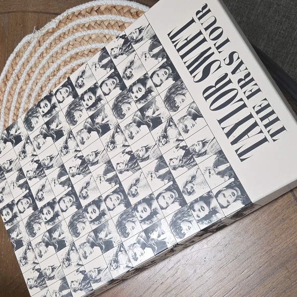 Taylor Swift Accessories - Taylor Swift Eras Tour VIP Box